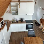 Madalina Blidinje * Svinjaca