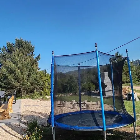 Madalina Blidinje * Svinjaca