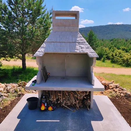 아파트 Madalina Blidinje *