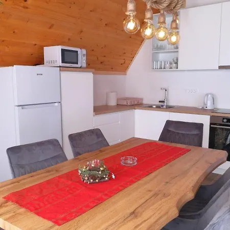 Madalina Blidinje * Svinjaca